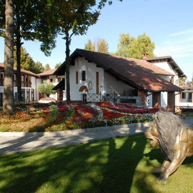 Hotel Novarello Granozzo con Monticello Exterior photo